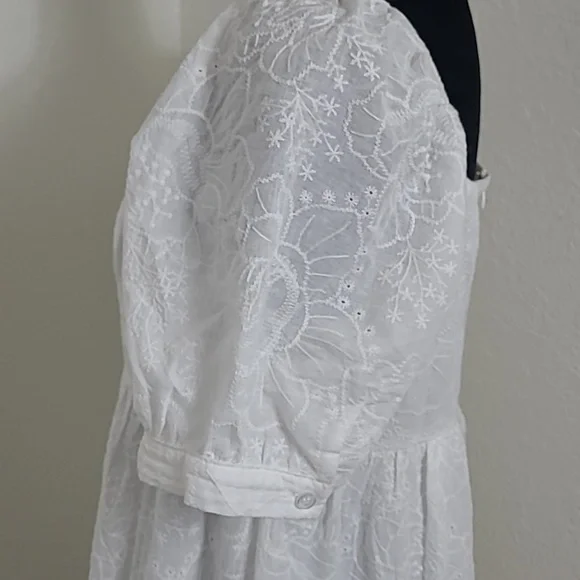 ANDREE BY UNIT White Mini Dress Baby Doll Eyleet Mini Dress Size Large - Picture 6 of 10
